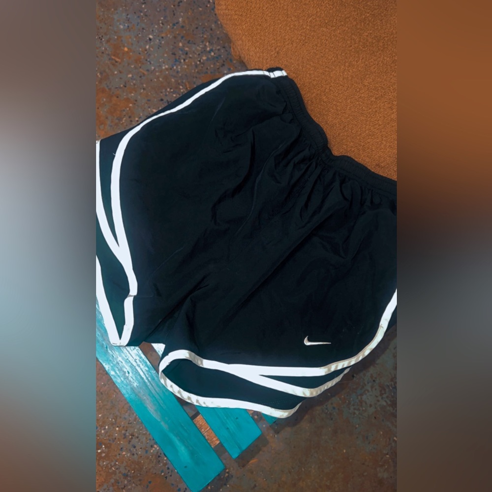 Nike shorts S women’s